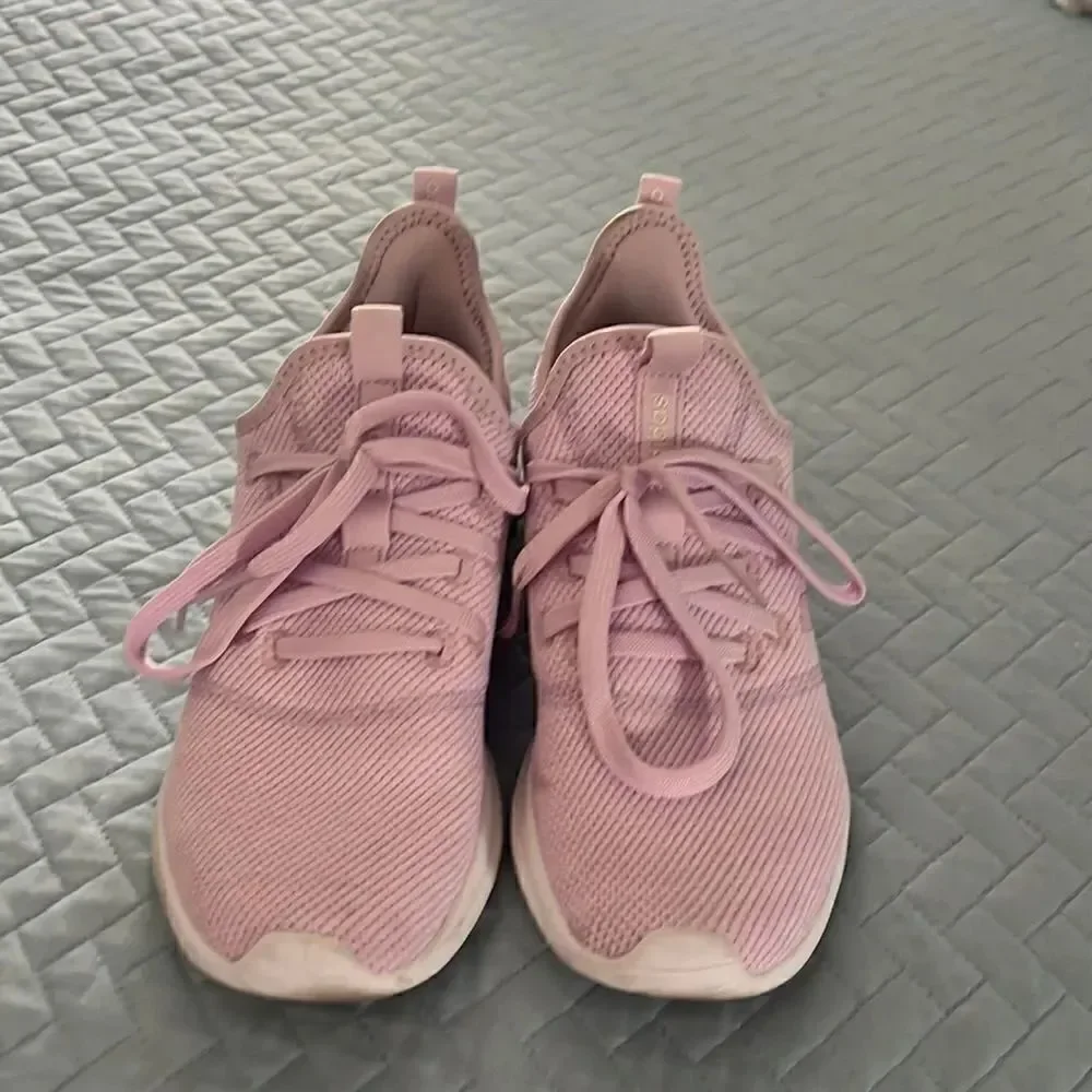 Adidas Lilac slip on memory foam shoes. Size 8